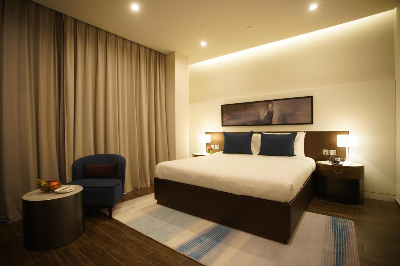 C - Hotel And Suites Doha Dış mekan fotoğraf