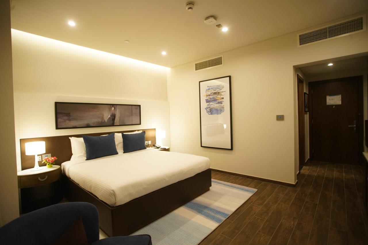 C - Hotel And Suites Doha Dış mekan fotoğraf